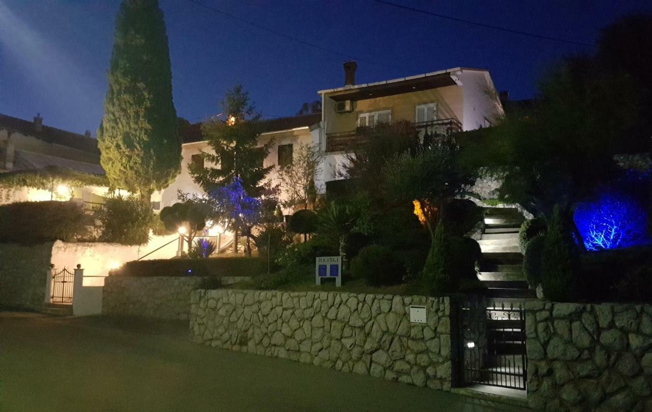 Apartman i Studio apartman Majoli Kukuljanovo Bagian luar foto
