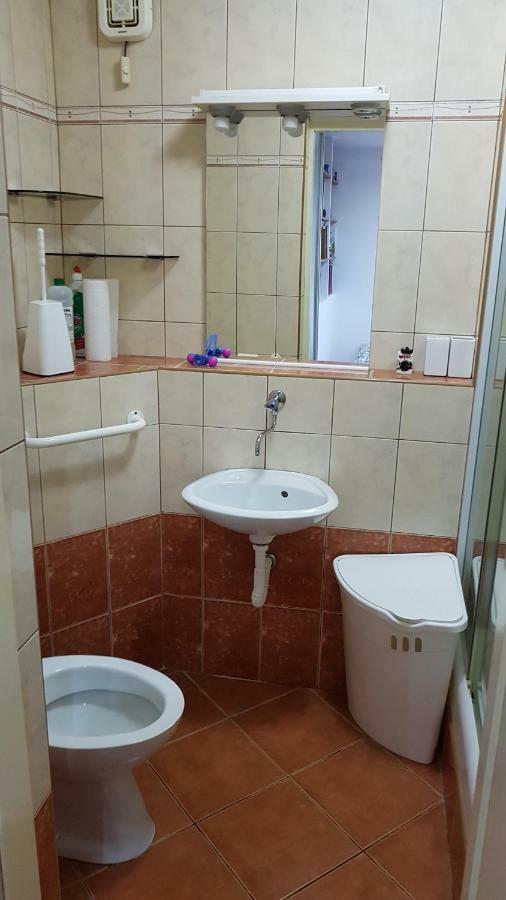 Apartman i Studio apartman Majoli Kukuljanovo Bagian luar foto